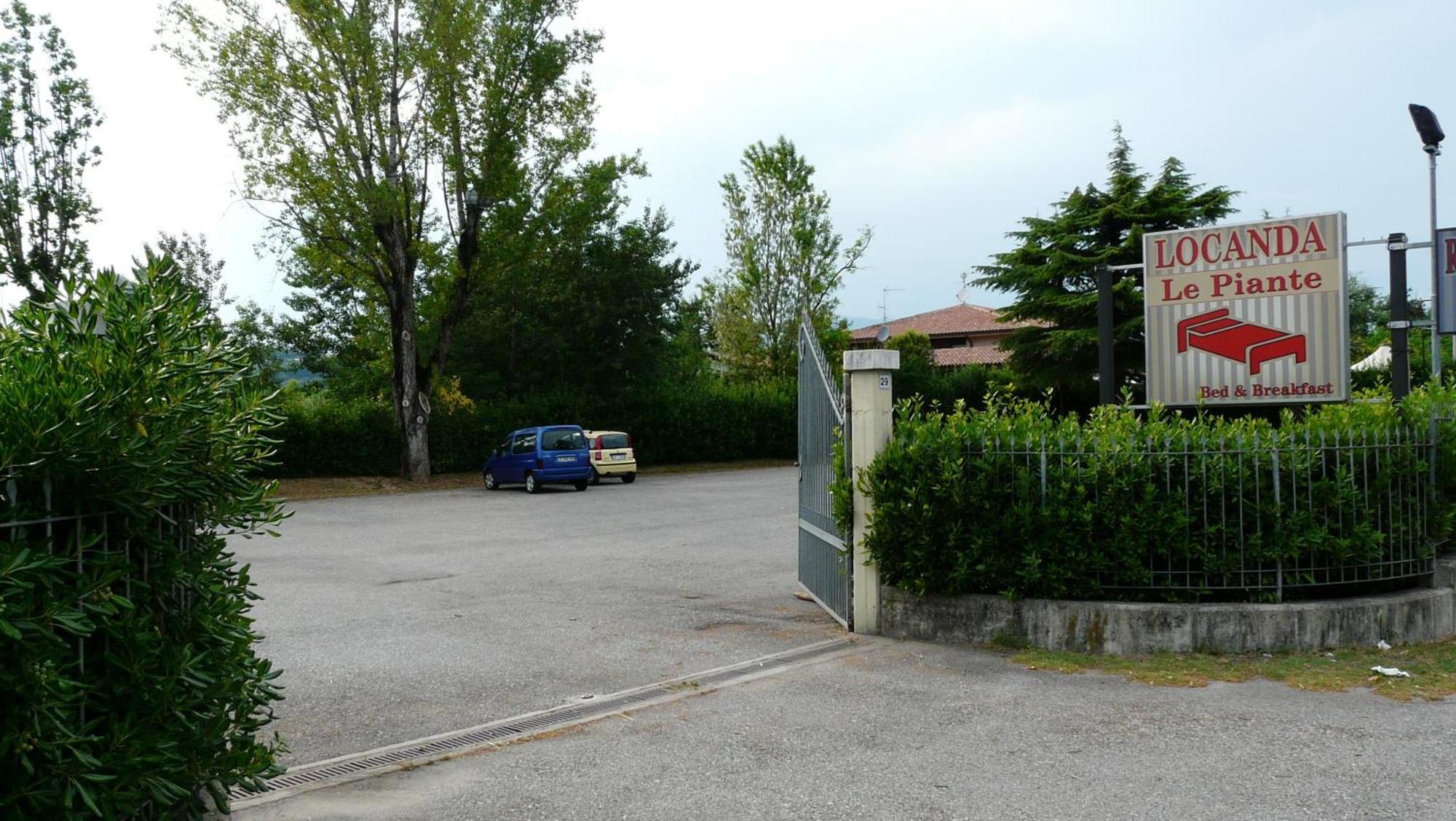 Albergo Le Piante Manerba del Garda Ngoại thất bức ảnh