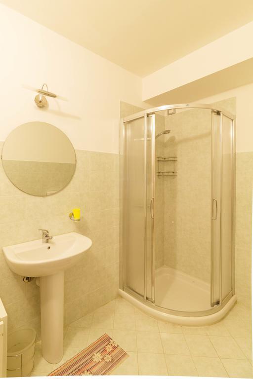 Albergo Le Piante Manerba del Garda Ngoại thất bức ảnh
