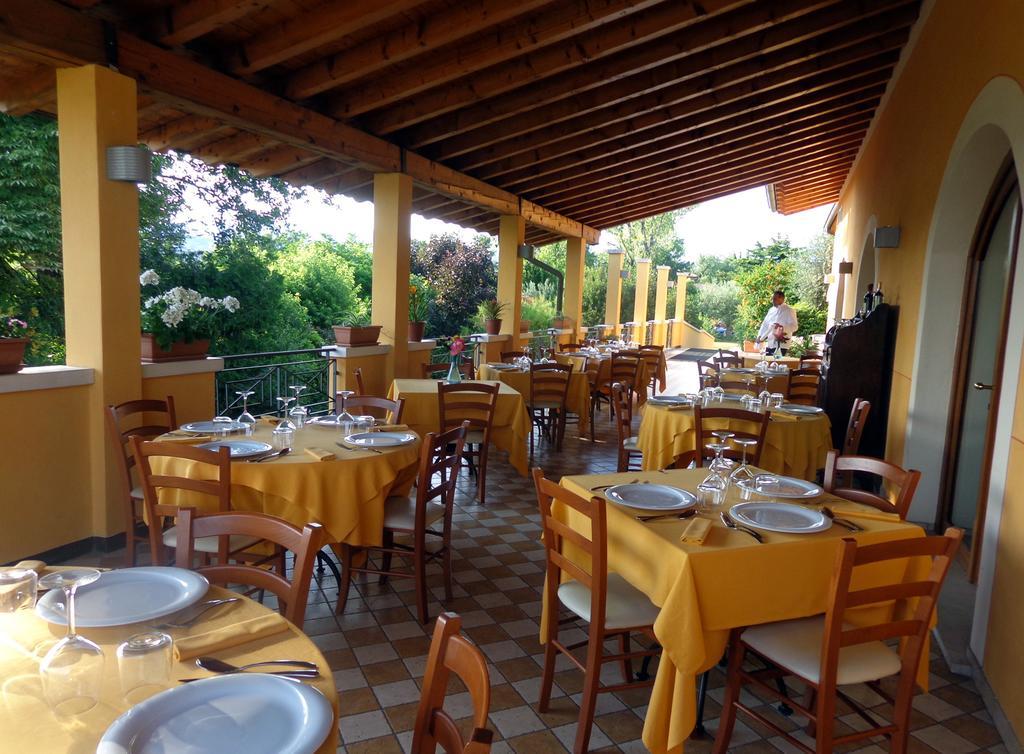Albergo Le Piante Manerba del Garda Ngoại thất bức ảnh